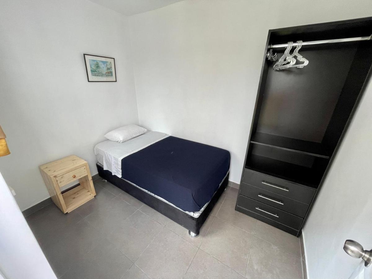 Casaroma Hostels ليما المظهر الخارجي الصورة